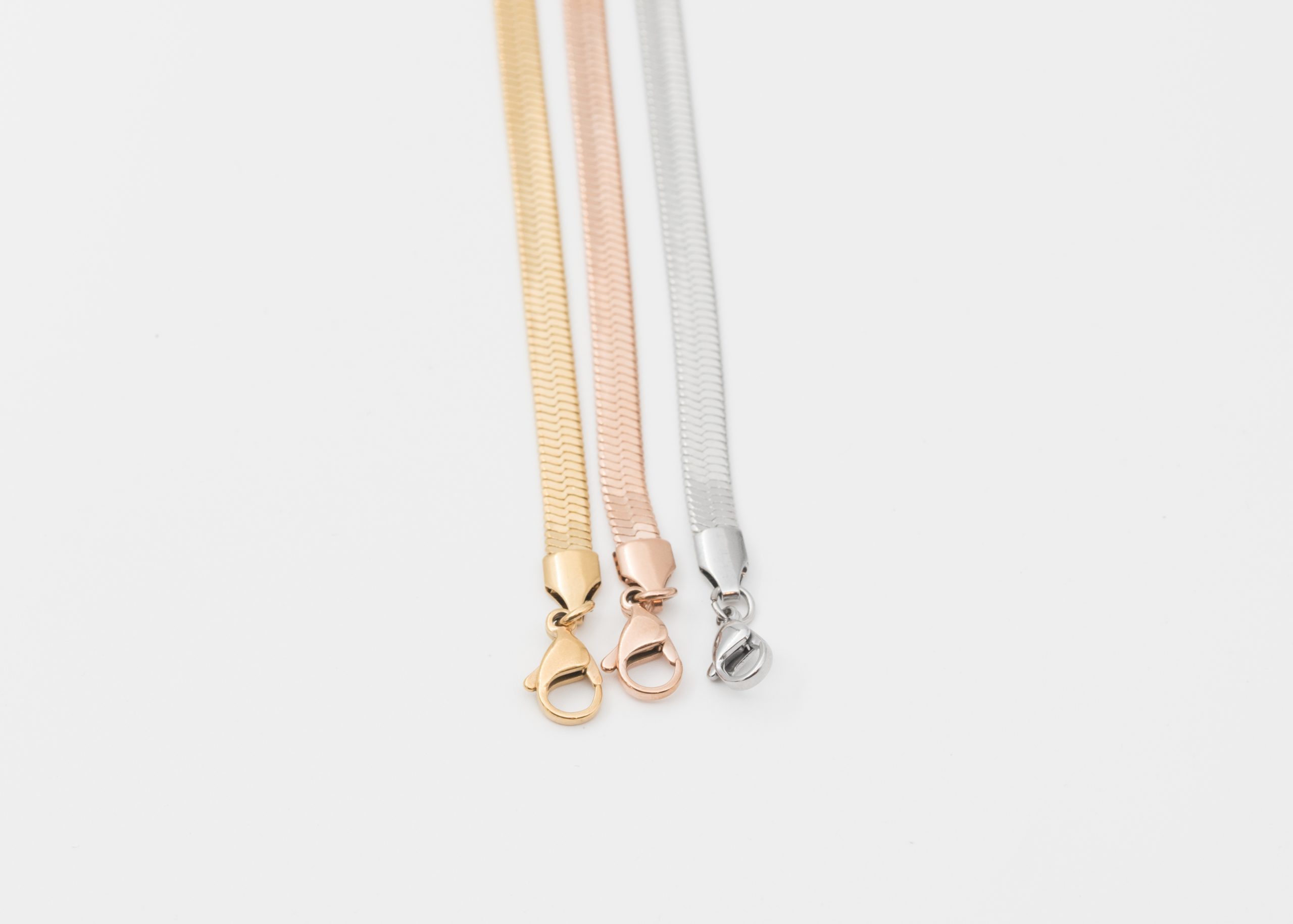 Photo bracelets trois couleurs illustration catégorie